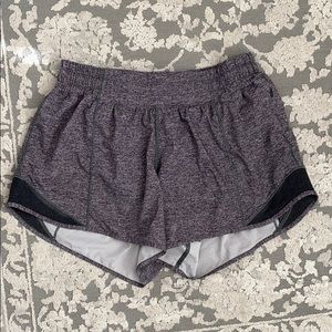 Lululemon 4” hotty hot short